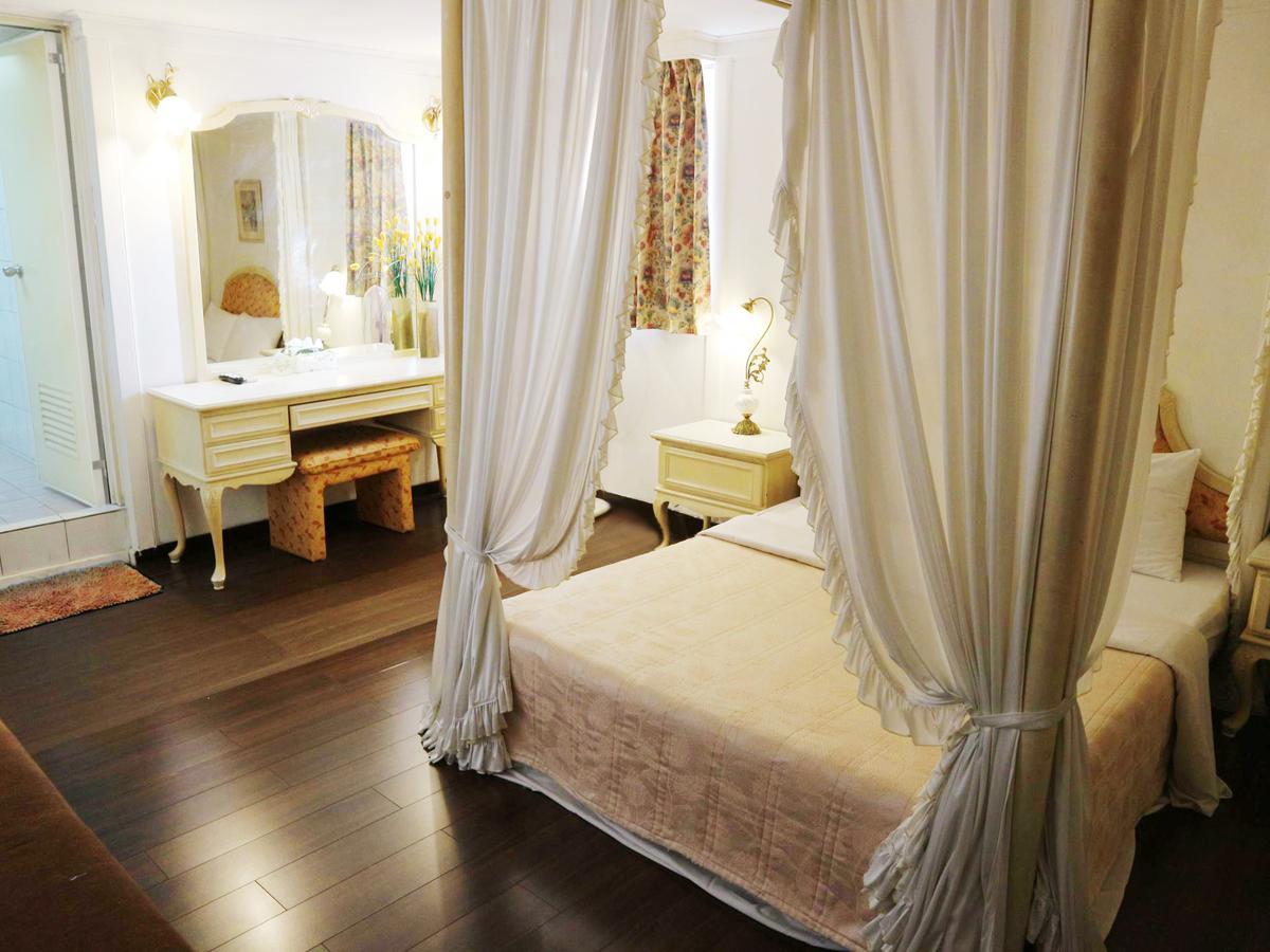 Sanmin Hotel Changhua City Exterior photo